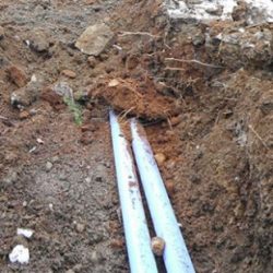 Tuyau aérien et enfouissable en PEHD Aerial and in-ground HDPE tubing